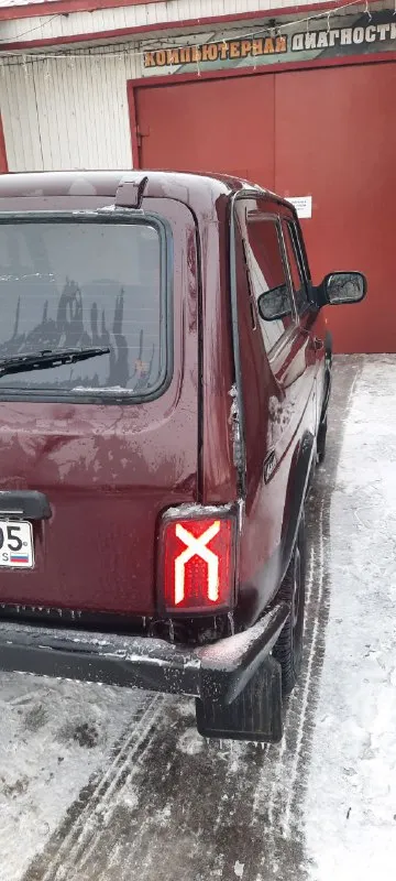 Срочно продаётся нива 11года, инжектор, гур работает отлично, в продаже несколько дней до отъезда. полностью обслужена от ходовой до мотора. много нового денег не жалели, сейчас нет нужды в ней. всё работает, включается, моргает, дует, светит. на полном боевом ходу. 355тыс. , торг только у машины. дебальцево +79490086399 📲 tg: aza asa 📞 звоните: +7(949)0086399 - фотография - 6