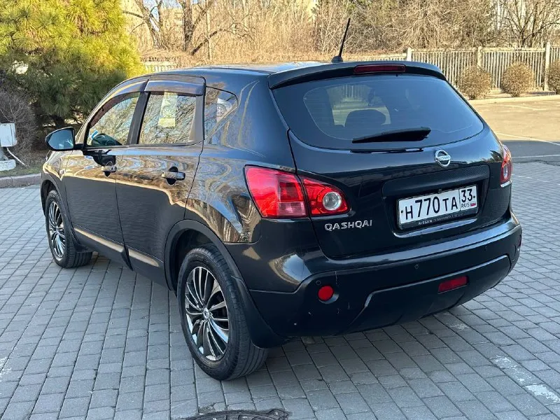 Продам nissan qashqai 2.0 бензин передний привод год выпуска 2008 коробка механика пробег 191000 тысячи в идеальном состоянии без рыжиков без дтп все стекла родные по двигателю вся идеальная не троит не дымит масло не кушает коробка работает идеально не хрустит не выбивает всё скорости работают идеально подвеска вся обслужена ничего не стучит не гремит салон чистый ухоженный два ключа по комплектации имеется климат контроль работает бортовой компьютер подогрев сидений подогрев зеркал 4 стеклоподъемник и многое другое цена 780 000 +79494581808 📞 звоните: +7(949)4581808 - фотография - 2