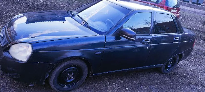 Продам ваз приора 2008 года выпуска, 1.6 126 двигатель (клапана не гнет). была замена ремня грм, всех шестерен и роликов, а также правого приводного вала и новых шрусов. электрика полностью исправна, заводится в любую погоду хорошо, масло не ест. полностью новый модуль бензонасоса. есть нюансы по лкп. стаканы целые, дно 50/50, но не критично. стоит андроид магнитола, колонки в передних дверях и задняя полка, сабвуфер в багажнике. запретов, штрафов и т. д. нет. цена 250 000 рублей. телефон: +79490790081 📲 tg: @no_name9374 📞 звоните: +7(949)0790081 - фотография - 3