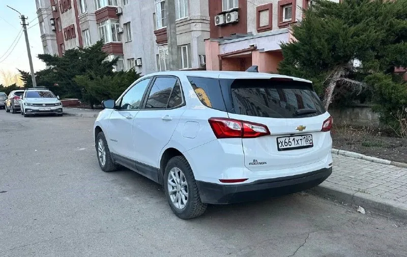 Chevrolet equinox 2021 г. ..пробег 89900 км. ..отл сост. .год на учете. .полное переоформление. ..це... - фотография