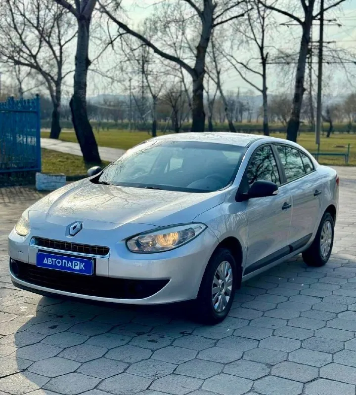 🇫🇷 renault fluence 💰цена: 770 000р 🏢город: мариуполь 📅год выпуска: 2013 🧾пробег: 152 545 км. ⚙️двигатель: 1.6 16v ⛽топливо: бензин ⚙️кпп: механика 📞телефон: +7-949-727-41-51 +7-949-551-91-52 +7-989-263-55-56 💾 описание: - фотография - 3