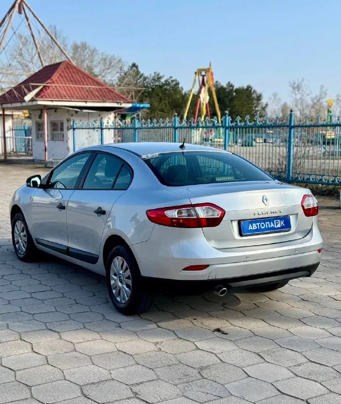 🇫🇷 renault fluence 💰цена: 770 000р 🏢город: мариуполь 📅год выпуска: 2013 🧾пробег: 152 545 км. ⚙️двигатель: 1.6 16v ⛽топливо: бензин ⚙️кпп: механика 📞телефон: +7-949-727-41-51 +7-949-551-91-52 +7-989-263-55-56 💾 описание: - фотография - 6