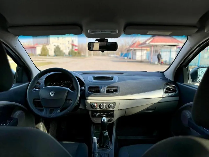 🇫🇷 renault fluence 💰цена: 770 000р 🏢город: мариуполь 📅год выпуска: 2013 🧾пробег: 152 545 км. ⚙️двигатель: 1.6 16v ⛽топливо: бензин ⚙️кпп: механика 📞телефон: +7-949-727-41-51 +7-949-551-91-52 +7-989-263-55-56 💾 описание: - фотография - 7