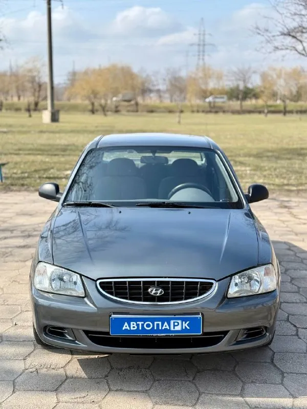 🇰🇷 hyundai accent ат 💰цена: 490 000р 🏢город: мариуполь 📅год выпуска: 2004 🧾пробег: 210 323км. ⚙️двигатель: 1.5 ⛽топливо: бензин ⚙️кпп: автомат 📞 телефон: +7-949-727-41-51 +7-949-551-91-52 +7-989-263-55-56 💾описание: - фотография - 2