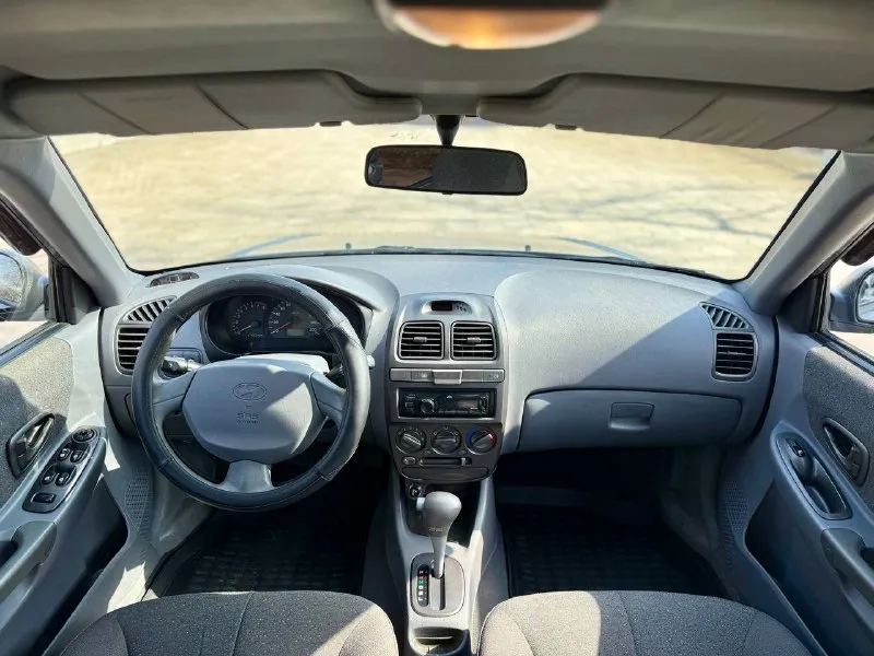 🇰🇷 hyundai accent ат 💰цена: 490 000р 🏢город: мариуполь 📅год выпуска: 2004 🧾пробег: 210 323км. ⚙️двигатель: 1.5 ⛽топливо: бензин ⚙️кпп: автомат 📞 телефон: +7-949-727-41-51 +7-949-551-91-52 +7-989-263-55-56 💾описание: - фотография - 7