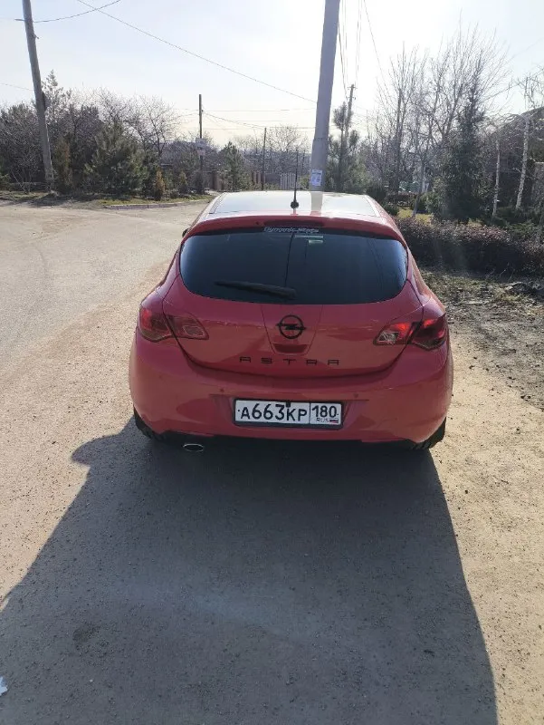Продам opel astra j 2011г. в. 1,4 турбо, бензин. автомат. пробег 156 тыс. км. два комплекта колес автозапуск камера заднего вида андроид магнитола парктроники двухзонный климат атермальное остекление люк автомобиль полностью обслужен! я хозяин, с документами полный порядок цена 850 тыс+ небольшой торг макеевка +79493779511 📞 звоните: +7(949)3779511 - фотография - 3