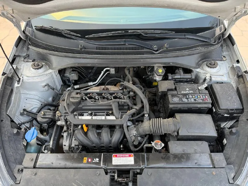 🔘 kia rio x line 💰цена: 1 200 000р 🏢город: мариуполь 📅год выпуска: 2021 🗒️пробег: 156 068км. ⚙️двигатель: 1.6 ⛽топливо: бензин ⚙️кпп: автомат 📞 телефон: +7-949-727-41-51 +7-949-551-91-52 +7-989-263-55-56 💾 описание: kia rio iv поколения в кузове универсал будет идеальным городским автомобилем на каждый день. надёжный корейский двигатель g4 в паре с классическим автоматом порадует надёжностью, динамикой и маленьким расходом топлива. ☑️ один владелец ☑️ родная краска 💯% ☑️ классический автомат ☑️ отличная резина хорошая комплектация: - кожаный мультируль - центральный замок - электропакет - кондиционер - птф 🏦 возможна продажа в кредит по двум документам. улица шевченко 269 - фотография - 7