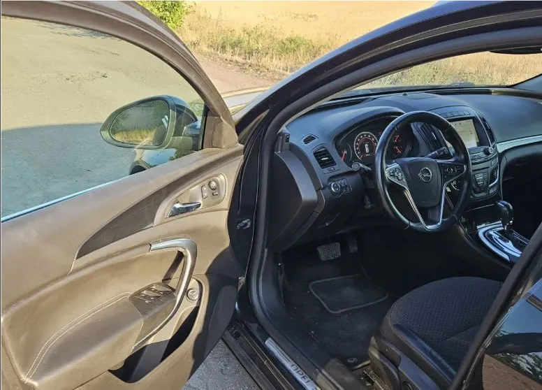 Продам инсигнию 2,0 tdi акпп 2014год. машина в отличном состоянии, после большого то (замена грм, помпы, антифриза, масло акпп и фильтра, приводной ремень и все ролики). комплектация : парктроники по кругу, датчики дождя, света, сенсорный климат, электронная приборка, круиз, сенсорная мультимедиа с нави. и акпп в идеале. авто без подводных камней с родным пробегом. +79498540200 📲 tg: денис 📞 звоните: +7(949)8540200 - фотография - 2