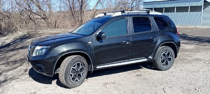 Добрый день. продаю надежный, проходимый, вместительный автомобиль, максимальная комплектация. nissan terrano 3, 2 л. 2019 г. подключаемый полный привод, блокировка заднего дифференциала. автомобиль в состоянии "сел и поехал". красилась дверь багажника, менял стекло на ней же. дергал патриот из песка, водитель вовремя не затормозил - примял мою заднюю дверь запасным колесом. есть фото. рассмотрю обмен с моей доплатой на внедорожник от 2010 года выпуска, бензин. например паджеро спорт 3, тойота прадо 150. цена 1 350 000₽. +79495855719. местонахождение - макеевка, горняцкий район всем мира и добра :) - фотография - 4