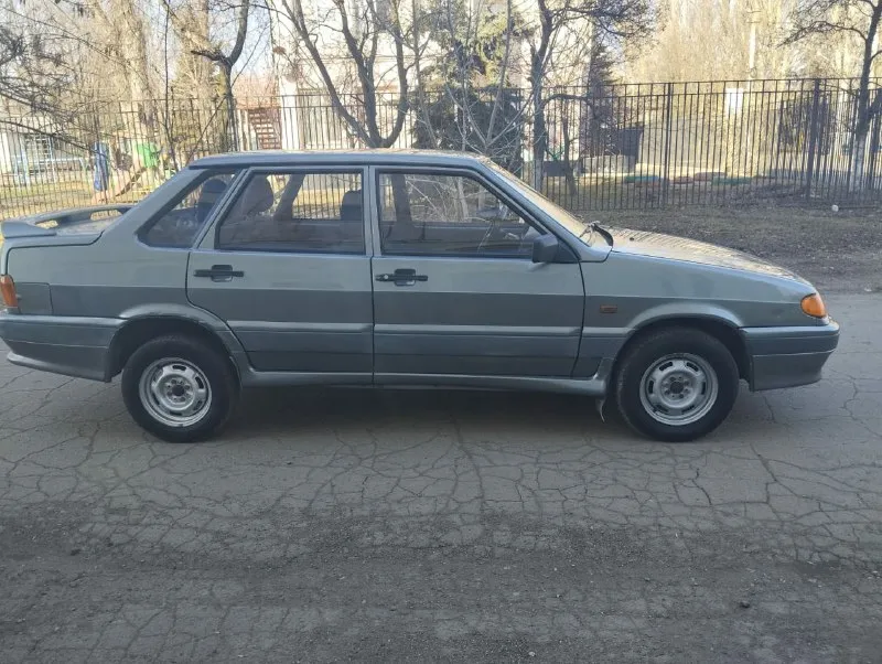 Авто в хорошем состоянии. дно пороги в идеале. мотор кпп в идеале. авто в родном окрасе. один владелец и наследник. 2005 год. птс оригинал. цена 290 тысоформление без каких-либо проблем. +79495957381 - фотография - 2