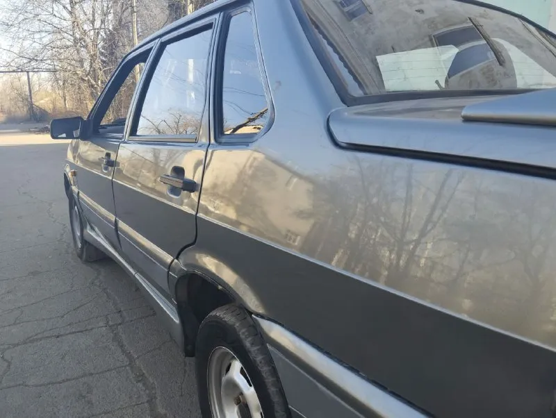 Авто в хорошем состоянии. дно пороги в идеале. мотор кпп в идеале. авто в родном окрасе. один владелец и наследник. 2005 год. птс оригинал. цена 290 тысоформление без каких-либо проблем. +79495957381 - фотография - 5