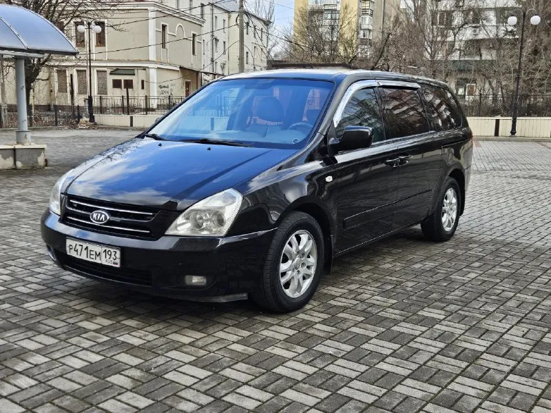 Kia grand carnival 2009г 2,9 tdi 145лс 200т км лонг версия с обычным дизелем без турбины и прочего "... - фотография