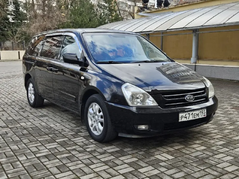 Kia grand carnival 2009г 2,9 tdi 145лс 200т км лонг версия с обычным дизелем без турбины и прочего "геморроя") полноценных 7 мест и багажник, сиденья все двигаются и снимаются, ровный пол получается в длину 245см! технически без замечаний. мотор/коробка/электрика/кондёр/ходовка все ок, без нюансов и вложений! 900т руб 9495213411 - фотография - 2