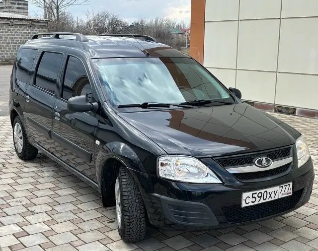 Продам семейный авто! ваз largus 7мест! автомобиль в отличнейшем состоянии! абсолютно без вложений!... - фотография