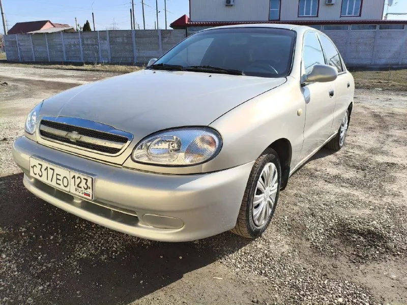 Chevrolet lanos 2008 год 1,5 бензин механика кондиционер гур музыка подушка безопасности. два владельца. автотека зеленая. цена 245 тыс руб тел +79885273888 - фотография - 3