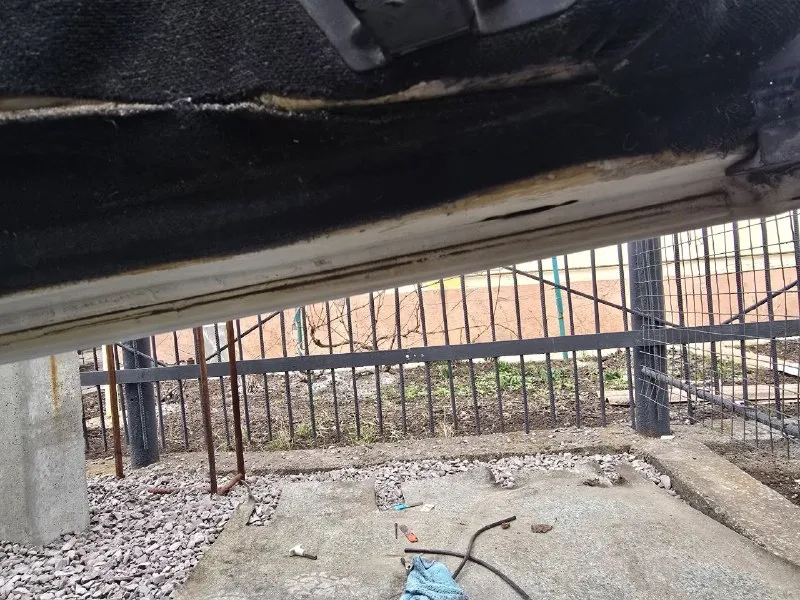 Продам renault kangoo 2009г.1,5 dci авто в отличном состоянии, полностью обслужено, примят правый порог, на его ремонт уступлю. мини линзы в фарах, сиденья передние и задние с hyundai сантафе, передние с обогревом, новое лобовое стекло. мотор контрактный с пробегом 90000км. , все документы на него имеются, он вписан в тех паспорт. постоянный учёт рф 180 регион. цена 650000т. торг 79493338357 юрий 📞 звоните: +7(949)3338357 - фотография - 7