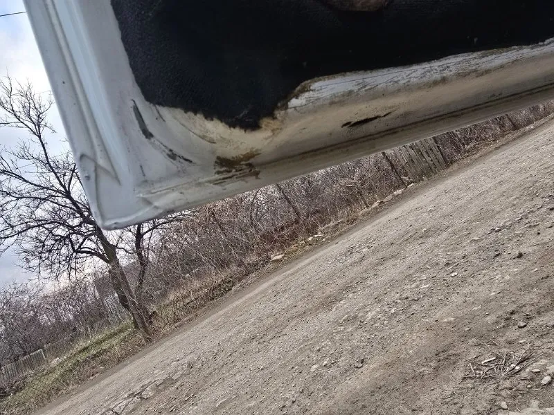 Продам renault kangoo 2009г.1,5 dci авто в отличном состоянии, полностью обслужено, примят правый порог, на его ремонт уступлю. мини линзы в фарах, сиденья передние и задние с hyundai сантафе, передние с обогревом, новое лобовое стекло. мотор контрактный с пробегом 90000км. , все документы на него имеются, он вписан в тех паспорт. постоянный учёт рф 180 регион. цена 650000т. торг 79493338357 юрий 📞 звоните: +7(949)3338357 - фотография - 8