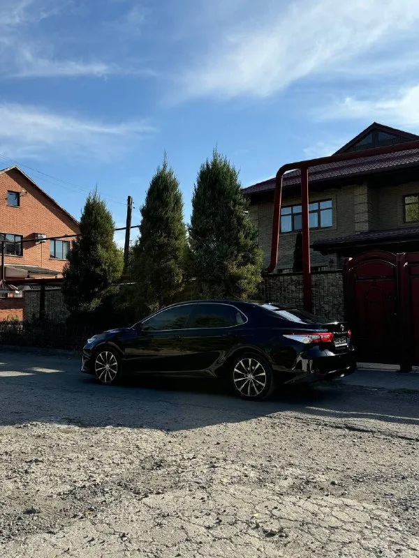 Toyota camry год 2021 об 2.5 пробег 76 тыщ состояние идеальное машина купленного в официального дилера два комплекта колёс диски все ключи все сервисные книжки цена 3.250 +79495672089 📲 tg: марк 📞 звоните: +7(949)5672089 - фотография - 5