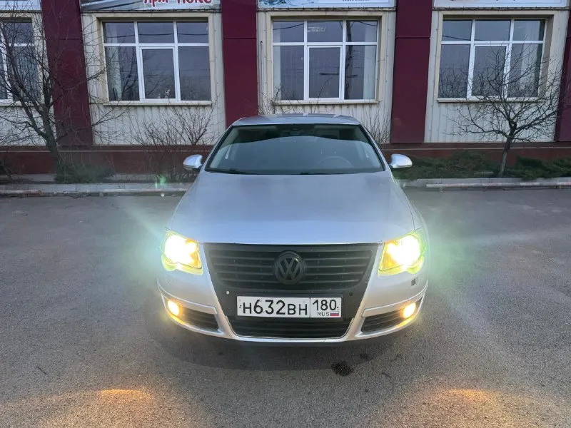 Продам volkswagen passat b6 : 1.8 tsi коробка: автомат 6 ст. alisin год: 2008 пробег: 335.000 км два ключа опции: - обогрев лобового стекла - обогрев передних сидений - обогрев зеркал - эл. зеркала - полный электро пакет - мульти руль - заменена штатная мультимедия - адаптивный свет - электропривод водительского сиденья цена: 630.000р г. донецк +79496142090 (тг- на этом номере тоже) 📞 звоните: +7(949)6142090 - фотография - 6