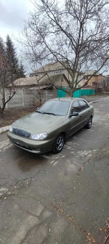 Продам авто daewoo sens в хорошем состоянии, полностью обслужена! по документам полное переоформление в мрэо. диагностическая карта в наличии. год выпуска 2005 пробег 210 000 тыс. км 1.3 бензин. комплект зимней резины к машине прилагается. цена 260 000 тыс. торг. осмотр г. макеевка, район шахты бажанова. +79490054052 📞 звоните: +7(949)0054052 - фотография - 3