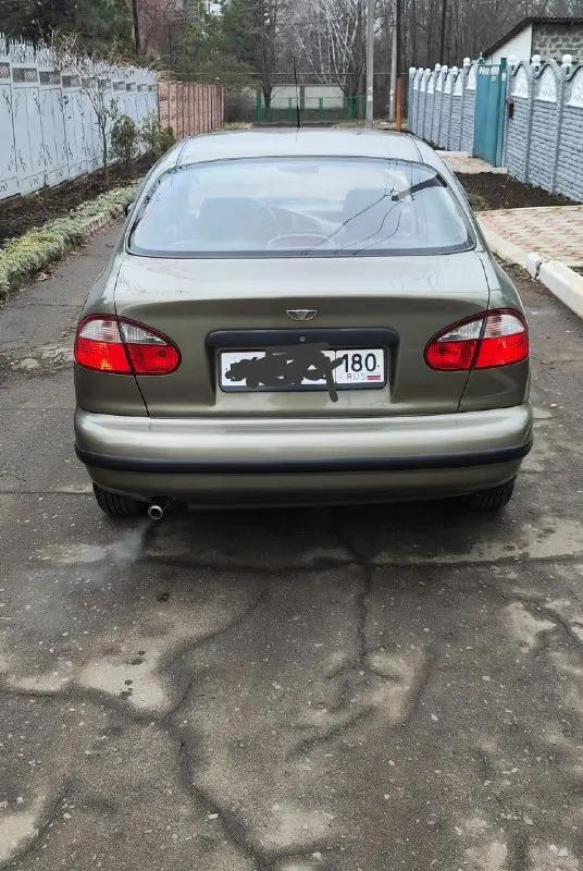 Продам авто daewoo sens в хорошем состоянии, полностью обслужена! по документам полное переоформление в мрэо. диагностическая карта в наличии. год выпуска 2005 пробег 210 000 тыс. км 1.3 бензин. комплект зимней резины к машине прилагается. цена 260 000 тыс. торг. осмотр г. макеевка, район шахты бажанова. +79490054052 📞 звоните: +7(949)0054052 - фотография - 4