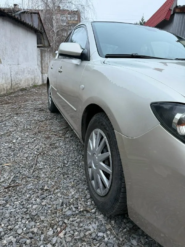 Mazda 3вк рестайлинг (2007)🇯🇵 пробег 217т ( родной ) двигатель 1,6 акпп эл. пакет климат подогрев боковых зеркал подогрев передних сидений музыка продам живую mazda с оригинальным пробегом !! авто полностью в исправно состоянии 🚘 ходовая взбитая без посторонних звуков ⚽️ акпп после полного то, без пинков и прочего листает как положенно 🚦 двигатель не троит не дымит, все фильтра, жидкости поменяны 🚀 зимняя резина новая 🛞 чисты опрятный салон 🧼 кузов без гнили и ржавчины (как на фото ) автомобиль полностью обслужен, без вложений, гаражное хранение ! цена 525 т. торг по факту! от авто не избавляюсь т. к для своих лет в достойном состоянии ! тел +7 (949) 509-14-73 (max, telegram) 📞 звоните: +7(949)5091473 - фотография - 5