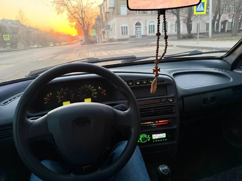 Продам ваз 2114 super-auto 2012 года выпуска! 🔥цена 275.000 ₽🔥 заводской 16кл мотор, работает идеально, все передачи включатся мягко ни одна не выбивает и не хрустит, ходовая в круг ss20! каждая кнопка работает, стоят заводские ковши recaro, подогревы сидений, 2 эсп, хороший свет, обычная музыка! по документам полный порядок, стс птс дкп осмотр донецк возможен обмен 🔥цена 275.000 ₽🔥 ☎️ +7 (949) 628-72-17 📞 звоните: +7(949)6287217 - фотография - 7