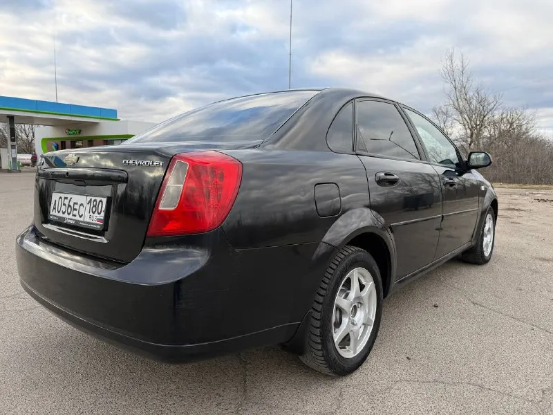Продам chevrolet lacetti
Год выпуска 2008
Двигатель 1.6
Максимальная скорость 175 км/ч
Максимальная мощность 109 л. С.
Привод передний
Коробка автомат, самый надежный(4 ст)
Топливо ⛽️ бензин
Расход средний 8.1л/100км
Кузов(седан)
Цвет черный
Пробег 182 тыс
Автомобиль в родном окрасе, без дтп, без коррозии
Стекла родные
Ходовая часть исправна
Масло, ремни, ролик заменены
Два комплекта колес(новые)
Коробка автомат работает идеально
Кондиционер
Электрозеркала
Абс
Без вложений
Собственник по документам
Гаражное хранение
Смотреть в пгт володарское(мариуполь)
+79497280536
❗️❗️❗️Возможен автокредит ❗️❗️❗️
Цена 575 тыс
📲 Tg: вадик
📞 Звоните: +7(949)7280536 - фотография - 5