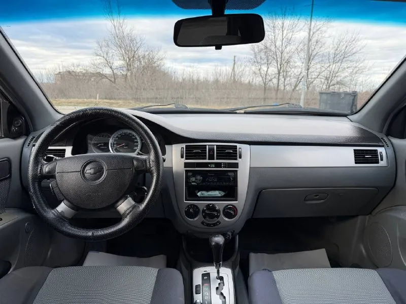 Продам chevrolet lacetti
Год выпуска 2008
Двигатель 1.6
Максимальная скорость 175 км/ч
Максимальная мощность 109 л. С.
Привод передний
Коробка автомат, самый надежный(4 ст)
Топливо ⛽️ бензин
Расход средний 8.1л/100км
Кузов(седан)
Цвет черный
Пробег 182 тыс
Автомобиль в родном окрасе, без дтп, без коррозии
Стекла родные
Ходовая часть исправна
Масло, ремни, ролик заменены
Два комплекта колес(новые)
Коробка автомат работает идеально
Кондиционер
Электрозеркала
Абс
Без вложений
Собственник по документам
Гаражное хранение
Смотреть в пгт володарское(мариуполь)
+79497280536
❗️❗️❗️Возможен автокредит ❗️❗️❗️
Цена 575 тыс
📲 Tg: вадик
📞 Звоните: +7(949)7280536 - фотография - 6