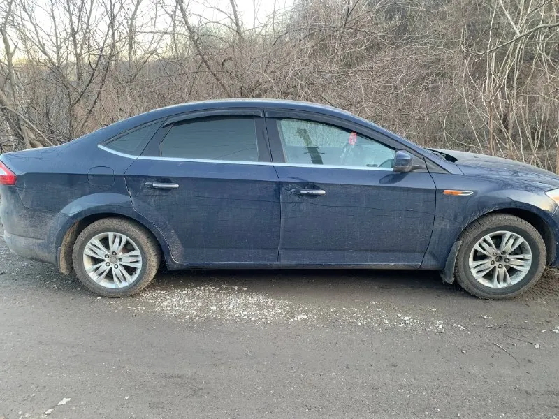 Ford мондео 1.6 2010 мкпп 203.000 бега состояние отличное. вложений требует минимальных, нужно докупить несколько клипс для заднего пластика с шильдиком, поменять рулевые наконечники, они уже куплены отдам вместе с машиной, осталось их поменять. в остальном машина обслужена и готова к новому владельцу. доки чистые, переоформление. цена: 600к + торг на месте звонить или писать в тг по номеру +79494138652 📞 звоните: +7(949)4138652 - фотография - 4