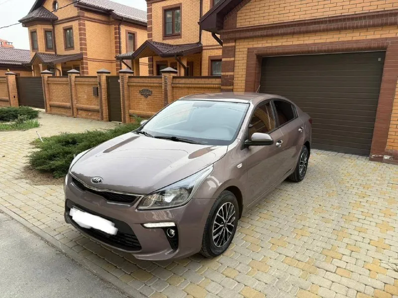 Номер телефона +79493330955 в продаже kia rio 1.6 автомат 2018год ✅ отличное состояние ✅ пробег 115тыс. км оригинальный ✅ без вложений ✅ без каких либо моментов ✅ кузов в родной краске ✅ все стекла родные ✅ без окрасов ✅ два ключа ✅ южный регион ✅ кузов без сколов и царапин ✅ обслужена от и до ✅ любые проверки на любом сто ✅ telegram - фотография - 1