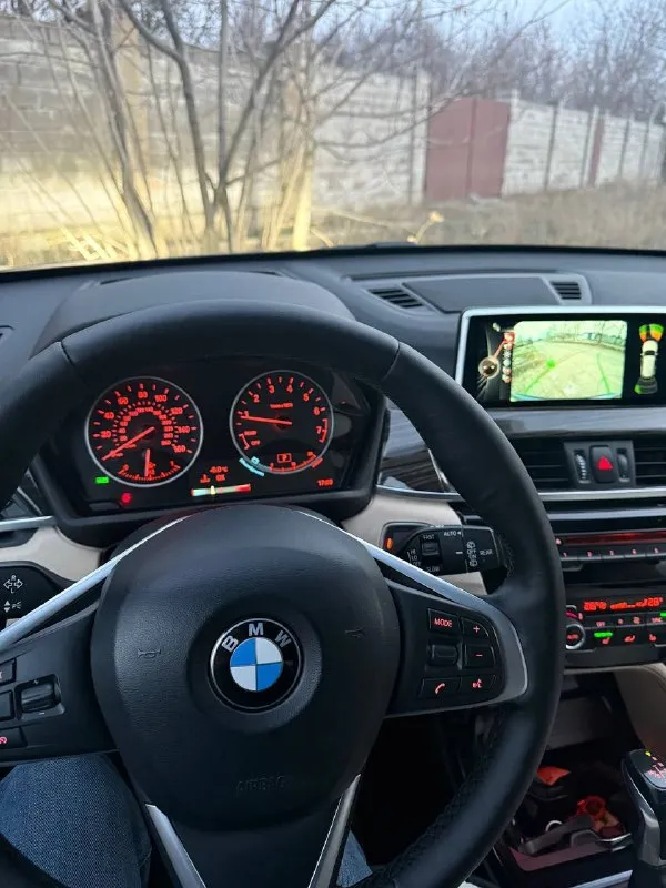 Bmw x1, 28ix; 2016 г. в. двигатель b46o, 2.0 л твинтурбо бензин, 231 л. с, привод полный ; не требует вложений. динамичная и комфортная машина. пробег 125 тыс. км. один владелец после пригона из сша на протяжении 3 лет. максимальная комплектация, ассистент парковки, черный потолок, подогрев руля, сидений, проекция на лобовое. бережная эксплуатация, ездила девушка. салон в отличном состоянии. недавно пройдено то (масло, фильтра). есть зимняя резина pirelli ice-zero в отличном состоянии. цена 2,050 млн. , разумный торг. тел. +7 949 3004197 - фотография - 3