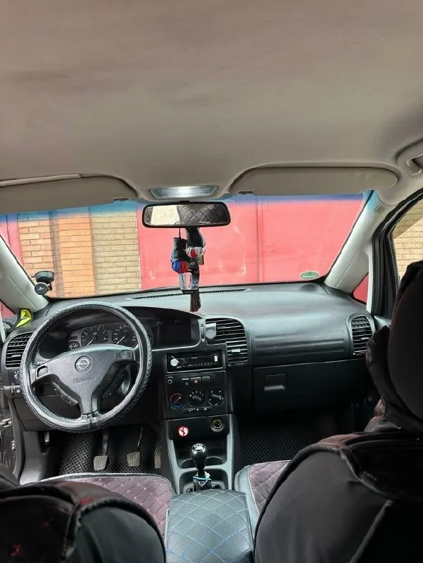 Продам opel zafira 1.6 2001 в хорошем и достойном состоянии, без дтп и прочее, вся в родном окрасе,... - фотография