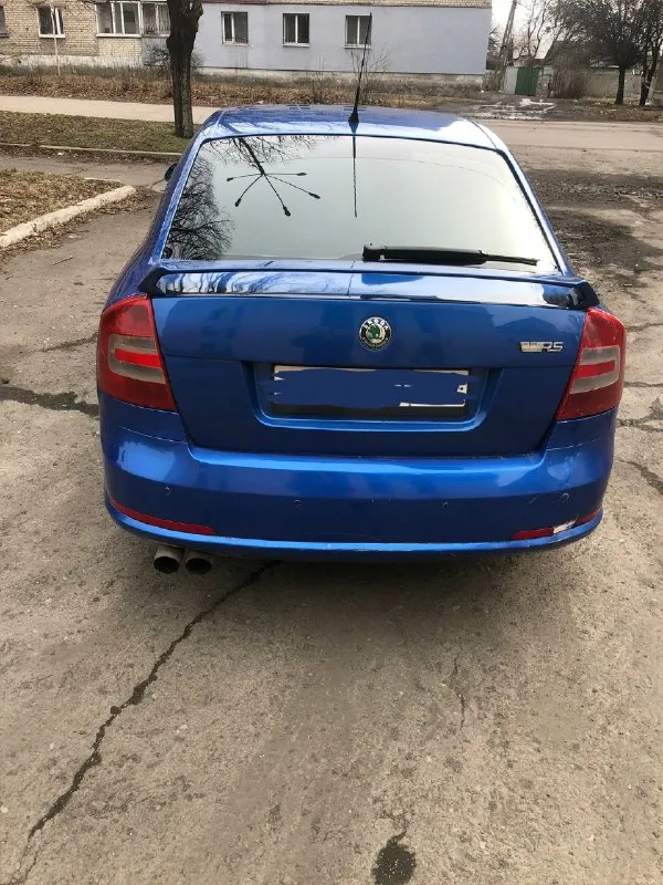 Skoda октавия а5 rs stage2 2007 год двигатель 2.0 турбо бензин. комплектация: подогрев сидений, электропривод всех 4-х боковых стёкол, электропривод и подогрев зеркал, климат, новая магнитола, с хорошими динамиками и усилителем. едет бодро, не дымит, не троит, коробка механика 6-ти ступенчатая. ходовка на 4, коробка вложений не требует, диски р18 титаны. осмотр донецк цена 710 000 р. торг у капота +79494628005 📞 звоните: +7(949)4628005 - фотография - 3