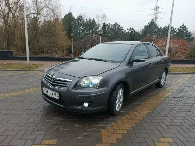 Легендарная и надежная toyota avensis, 2008 г. , рестайлинг,1.8 бензин, автомат ✅цена: 785000₽(торг) двигатель работает ровно, коробка переключает плавно. ❗ установлена обычная автоматическая коробка (не робот, не вариатор!) — самая надёжная классика от toyota. все узлы и агрегаты исправны, вложений не требует. кузов в хорошем состоянии для своих лет, без дтп. оснащение и удобство • ❄️ двухзонный климат-контроль • 🛋 подогрев передних сидений • подогрев лобового стекла • подогрев заднего стекла • мультируль (управление музыкой и функциями с руля) • 🔐 сигнализация starline с функцией автозапуска. • электропакет (стеклоподъёмники, центральный замок) • 🎶📱 современная android-магнитола с большим экраном, bluetooth и отличным звуком дополнительные функции • 🌧 датчик дождя • 🌓 датчик света • 🪞 автозатемняющееся зеркало заднего вида • 🔆 электрорегулировка фар • 💦омыватель фар ✅цена: 785000 ₽(торг) +79499425742 осмотр донецк, ленинский р-н - фотография - 2