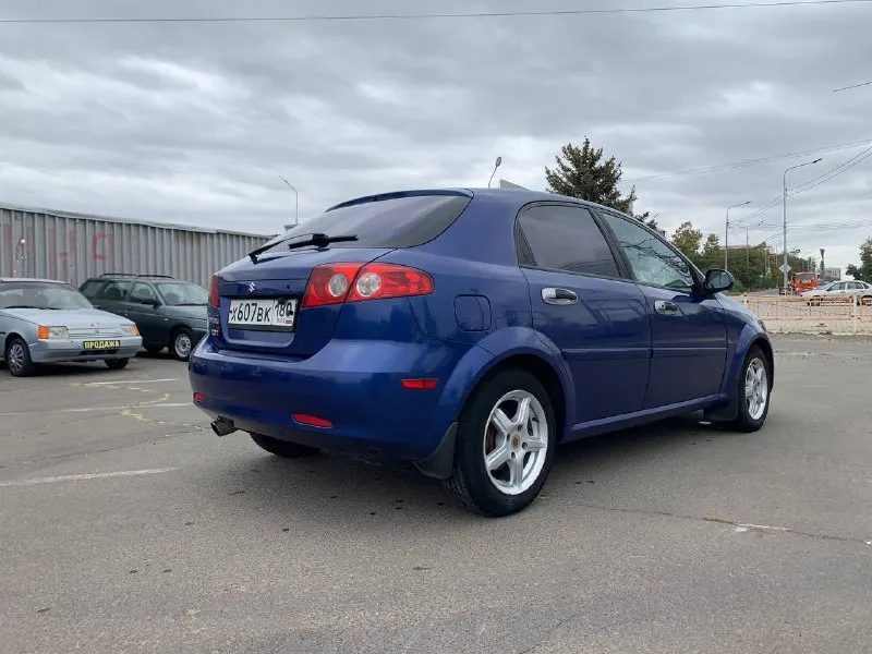 Suzuki двигатель 2.0 кпп механика пробег 210.000 состояние хорошее, техника обслужена полностью, машина хозяйская та же самая лачети только японская цена 470.000 торг все вопросы по телефону: +79496407500 владимир 📞 звоните: +7(949)6407500 - фотография - 3