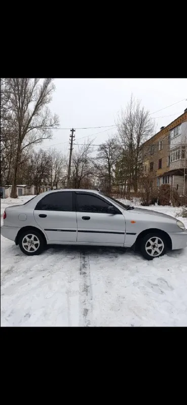 Серый сенс продается автомобиль в отличном состоянии! сенс 1.3 2006г. , 160.000 родного пробега по машине много чего делалось, делалась она под себя, по этому все на уровне! ходовая практически полностью новая, сейчас абсолютно никаких вложений не требует днище на 5+, варить не прийдется. двигатель, коробка, электрика - все в шикарном состоянии за автомобилем следили, жидкости поменяны есть некоторые доработки, например красивая фиолетовая подсветка на приборной панели и на кнопках. полностью зашумлена, ехать приятно, стоит +- хорошая музыка продаю по причине срочной надобности в деньгах, если б не эта проблема, то не продал бы! по этому торг есть, но по делу. цена 180.000 пролетарский район, ориентировочно рынок обьединенный продажа по птс стоит на учете с 2023 5ти летка хозяин на связи, в 10 минутах от меня +79495856468 📞 звоните: +7(949)5856468 - фотография - 2