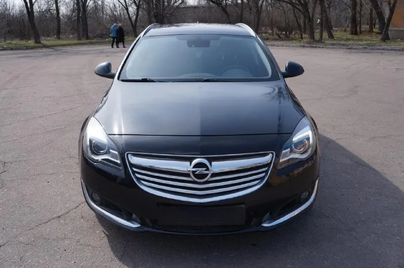 Продам инсигнию 2014 года 2,0 cdti в отличном состоянии после большого то ( замена грм, помпы, приводного ремня, всех роликов и тех жидкостей, масла акпп и фильтра). парктроники по кругу, датчики дождя, света, сенсорный климат, электронная приборка, круиз, сенсорная мультимедиа с нави. заменены все масла и жидкости, установлена металлическая защита. и акпп в идеале. родной пробег 175,000км. 1 290 000р. +7 949 163 03 09. 📲 tg: денис 📞 звоните: +7(949)1630309 - фотография - 6