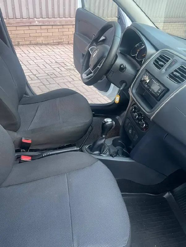 Продам renault логан 2020 года в хорошем состоянии, торг реальному покупателю ! автомобиль находится в г. енакиево цена 925 тыс +79495068580 📞 звоните: +7(949)5068580 - фотография - 5