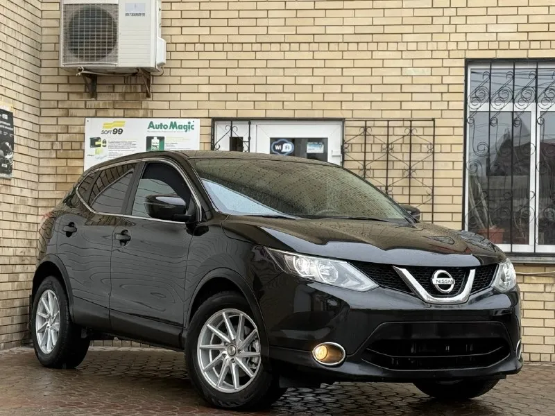 +79494999290 цена: 1.475.000 осмотр: донецк nissan qashqai год: 2017 двигатель: 2.0 коробка: акпп достойный авто, без каких либо вложений! авто в родном окрасе, без дтп. двигатель работает идеально, любые проверки коробка без нареканий, ходовая часть обслужена, без скрипов стуков и тд. комплектация включает комфортные и безопасные опции (удобный салон, мультимедиа, климат-контроль, системы помощи водителю. есть все для комфортной поездки. автомобиль соответствует описанию, по этому звонить только потенциальному покупателю! уважайте мое и свое время! 📞 звоните: +7(949)4999290 - фотография - 5