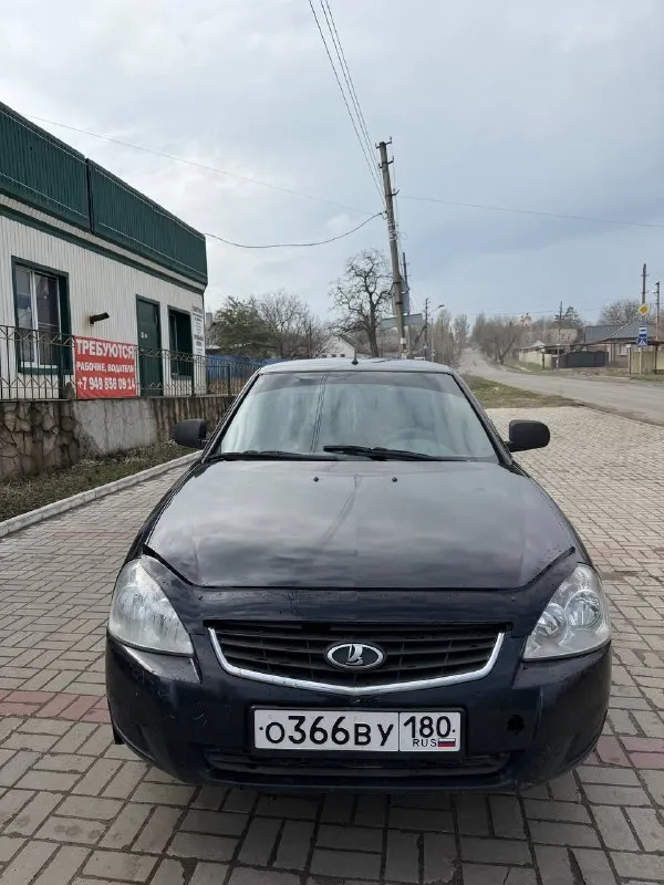 Продам ваз 2170 (приора ) 2012 год, мотор 8кл, ходовая часть в хорошем состоянии, мотор работает хорошо, коробка не выбивает, салон в хорошем состоянии, кузов не гнилой, есть возрастные рыжики, по документам полный порядок любое переоформление, цена 165 тысяч, находится в донецке +79493336260 📞 звоните: +7(949)3336260 - фотография - 4