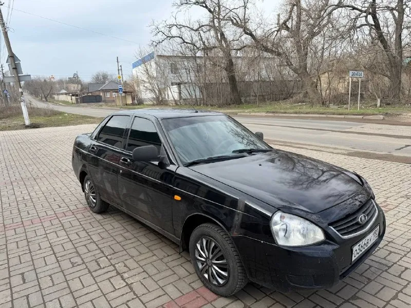 Продам ваз 2170 (приора ) 2012 год, мотор 8кл, ходовая часть в хорошем состоянии, мотор работает хорошо, коробка не выбивает, салон в хорошем состоянии, кузов не гнилой, есть возрастные рыжики, по документам полный порядок любое переоформление, цена 165 тысяч, находится в донецке +79493336260 📞 звоните: +7(949)3336260 - фотография - 5