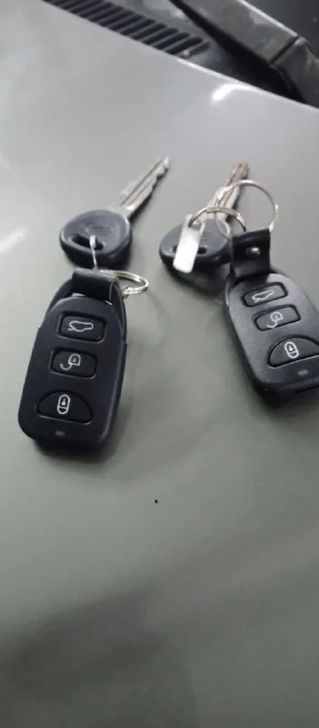 Продам ланос, 1.5 se комфорт, пробег 258000 тыс 1 собственник, топливо : газ / бензин. каждый день на ходу, двигатель и кпп без проблем, салон отличный, по кузову есть жизненные недостатки, машине 20 лет. на езду и скорость не влияет. по телефону не торгуюсь, глаза не замыливаю лучше самому приехать и посмотреть. +79493155224 - фотография - 6