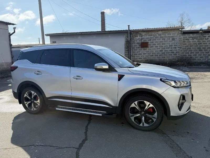 ✅автомобиль: chery tiggo 7 pro max ✅год: 2023.11 ✅пробег: 21000 км ✅объем: 1,6 т ✅цена: 2'200'000 ✅контакты: +79102856427, +79493182924 ✅дополнительно установлены пороги-подножки, антигравийная сетка в радиатор ной решетке. официальная гарантия до 11.2028 📞 звоните: +7(949)3182924 - фотография - 1