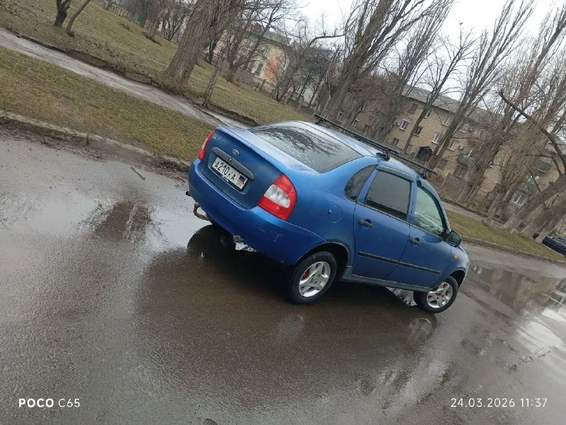 🆘продам или обмен ваз калина 2111830 🆘 🔥2008года🔥 ❗ работает как на газ-бенз хорошо ❗ в хорошем состояние для своих лет! ❗ стоит центральный замок. ❗ дно в мавиле. ❗ отдам фаркоп в подарок+ бражник на крышу. ❗ салон чистый, ухоженный, в комплекте накидки на сидения. ❗ электрика работает вся, ❗ двигатель без нареканий, ❗ стоят литые диски r13 резина летняя, 🎶 стоит музыка, хорошая, 4 колонки. 💥 из минусов коробка туга включается и стойка с заде стучит ❗ учет постоянный днр хозяин тоже из хацызска связь с ним есть ❗ по вопросам по телефону +79901040071 миранда🤙 💬 все предложения в лс 💥 цена 130 000руб 💥 📞 звоните: +7(990)1040071 - фотография - 5