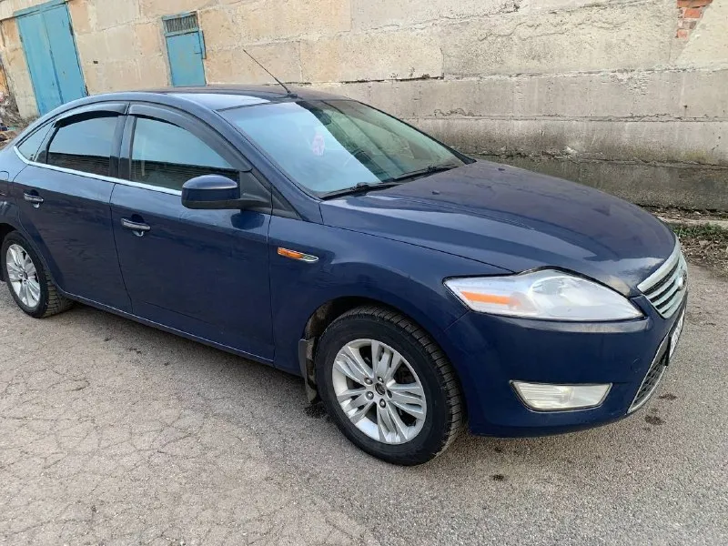 В продаже 🚘ford mondeo🚘 📆2010г 📆 ⚙️1.6 16кл (ford pnba 1.6 duratec ti-vct)⚙️ 🐎125 л. с.🐎 🚨204.000 км🚨 💵650.000₽💵 описание: автомобиль полностью технически обслужен, не считая рулевые наконечники и задние амортизаторы. запчасти куплены, лежат в багажнике. не доходят руки. вся электрика работает: стелкоподъемники, подогрев сидений, парктроники, гидроусилитель руля. установлена андроид магнитола. в комплектации круиз контроль. газ не установлен. чек на приборке по лямбде. на данный момент отшит. документы чистые простой, надежный, семейный автомобиль, который подойдет для любых задач. торг у капота +7 (949) 413-86-52 - дмитрий - фотография - 3