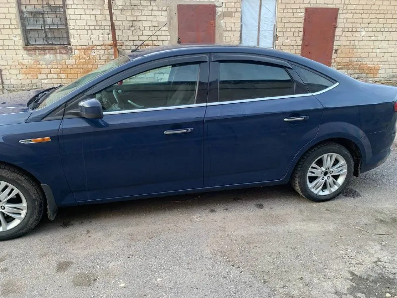 В продаже 🚘ford mondeo🚘 📆2010г 📆 ⚙️1.6 16кл (ford pnba 1.6 duratec ti-vct)⚙️ 🐎125 л. с.🐎 🚨204.000 км🚨 💵650.000₽💵 описание: автомобиль полностью технически обслужен, не считая рулевые наконечники и задние амортизаторы. запчасти куплены, лежат в багажнике. не доходят руки. вся электрика работает: стелкоподъемники, подогрев сидений, парктроники, гидроусилитель руля. установлена андроид магнитола. в комплектации круиз контроль. газ не установлен. чек на приборке по лямбде. на данный момент отшит. документы чистые простой, надежный, семейный автомобиль, который подойдет для любых задач. торг у капота +7 (949) 413-86-52 - дмитрий - фотография - 4