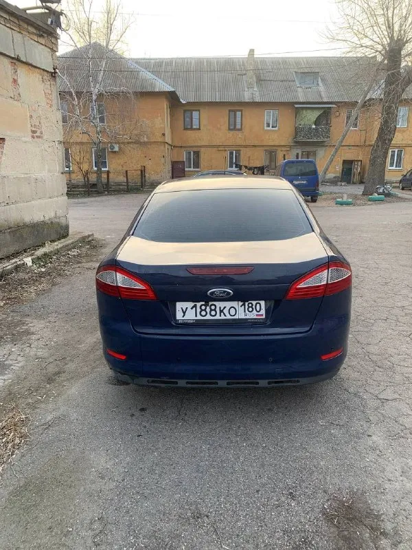 В продаже 🚘ford mondeo🚘 📆2010г 📆 ⚙️1.6 16кл (ford pnba 1.6 duratec ti-vct)⚙️ 🐎125 л. с.🐎 🚨204.000 км🚨 💵650.000₽💵 описание: автомобиль полностью технически обслужен, не считая рулевые наконечники и задние амортизаторы. запчасти куплены, лежат в багажнике. не доходят руки. вся электрика работает: стелкоподъемники, подогрев сидений, парктроники, гидроусилитель руля. установлена андроид магнитола. в комплектации круиз контроль. газ не установлен. чек на приборке по лямбде. на данный момент отшит. документы чистые простой, надежный, семейный автомобиль, который подойдет для любых задач. торг у капота +7 (949) 413-86-52 - дмитрий - фотография - 7