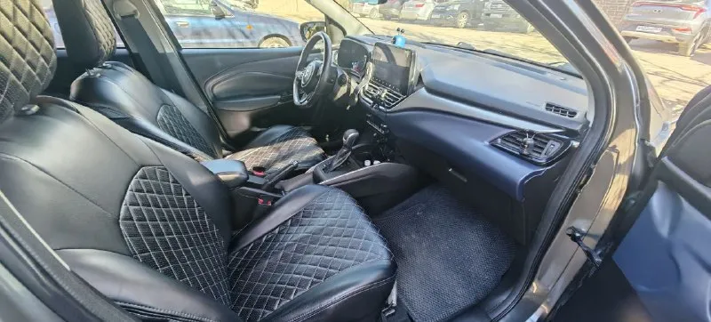 Марка: suzuki модель: baleno год: 2023 пробег: 60000 объем двигателя: 1.5 топливо: бензин кпп: автомат цвет: серый цена: 1900000 описание: продам автомобиль suzuki baleno 2023 куплен в сентябре 23 года комплектация glx. так же установлена сигнализация с автозапуском старлайн, подогревы сидений и зеркал. имеются два комплекта колёс на дисках зима и лето. чехлы из экокожи одеты с салона. машина у одного собственника я хозяин. все вопросы по +7 949 3290499 дмитрий дима, 📱 +79493290499 📲 tg: дима 📞 +7(949)3290499 📲 tg: дима 📞 звоните: +7(949)3290499 - фотография - 6