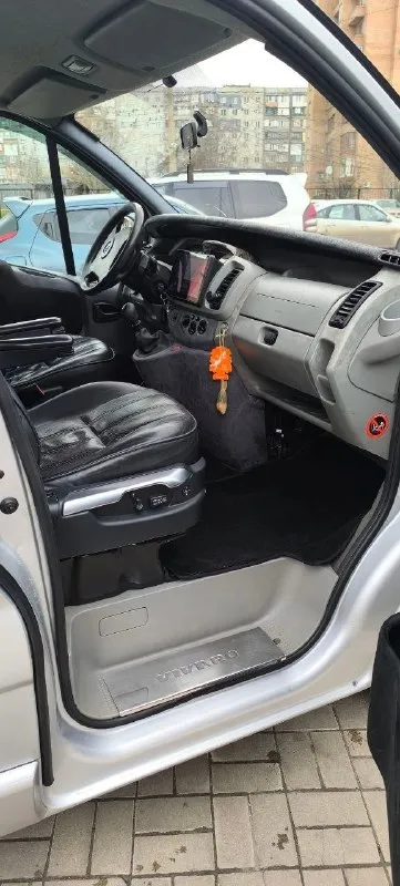 Продам opel vivaro 2005 год. мотор 2.5 литра. пробег 325 500. сделано полное то. цена 1 250 000. подробнее по телефону +7 (949) 306-05-85 📞 звоните: +7(949)3060585 - фотография - 6